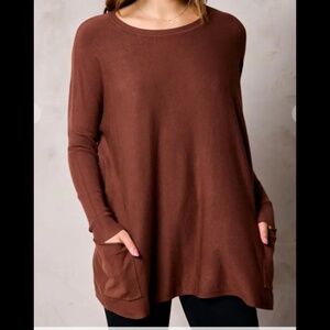 Tea n Rose Front Pocket Dolman Sweater Tunic - Brown